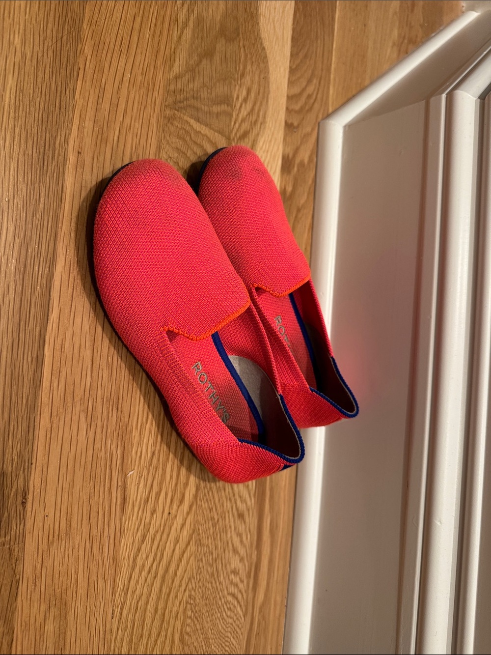 Rothy's Coral Knit Slip-On Flats size 2 Kids